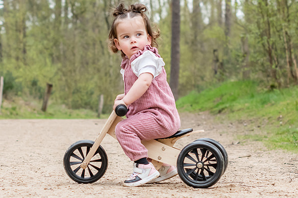 Romee ist 22 Monaten alt und 83 cm groß