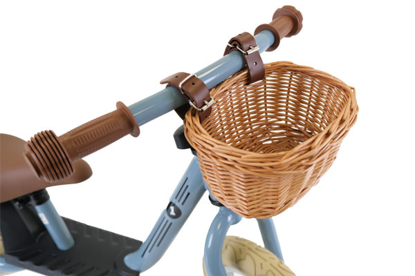 Inklusive Weidenkorb