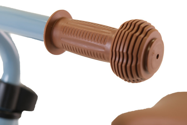 Verstellbarer Lenker (49-55 cm) mit Sicherheitsgriffe