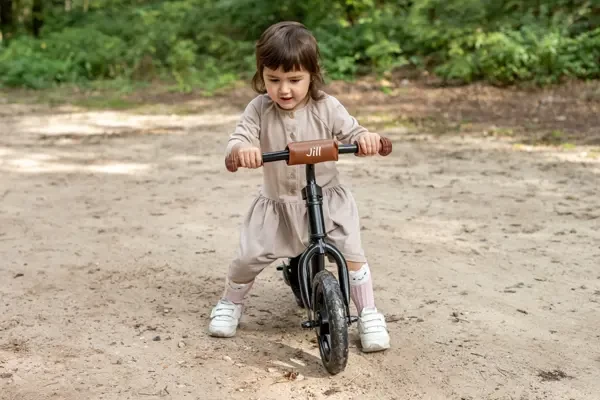 Optional: Lenkerpolster mit Namen