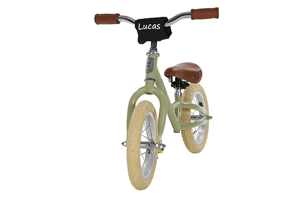 Optional: Lenkerpolster mit Namensaufdruck (separat erhältlich)