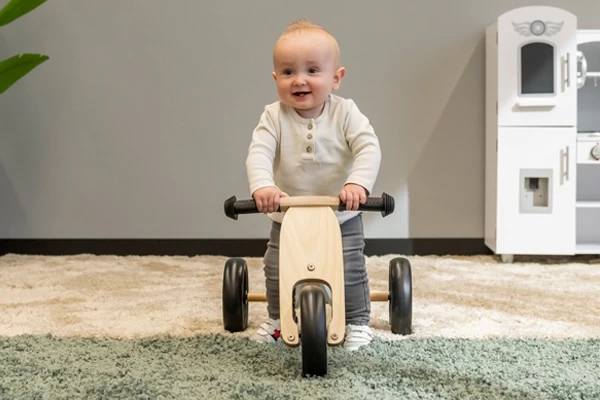 Noud ist 1 Jahr alt und 70 cm groß