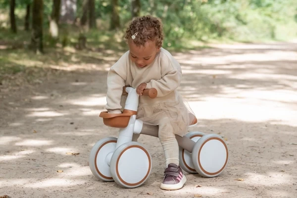 River ist 14 Monaten alt und 75 cm groß
