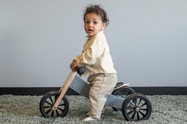 D'lehson ist 1 Jahr und 72 cm groß