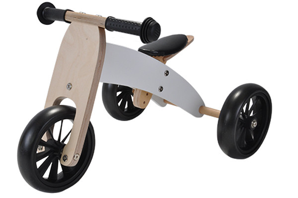 Als Dreirad mit hohem Rahmen.