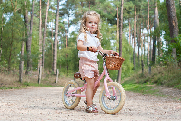 Guusje ist 3 Jahre und hat eine Länge von 95 cm.