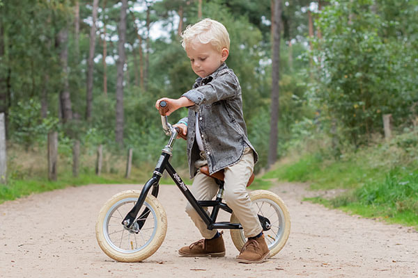 Julius ist 3 Jahre alt und 98 cm groß