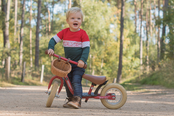Mats ist 2,5 Jahre alt und 94 cm groß.