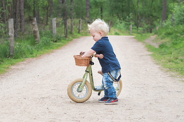 Sef ist 2 Jahre alt und hat eine Länge von 84 cm.