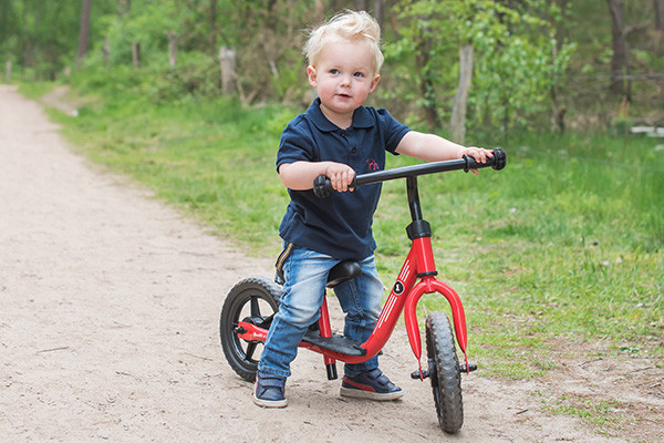 Sef ist 2 Jahre alt und hat eine Länge von 84 cm.