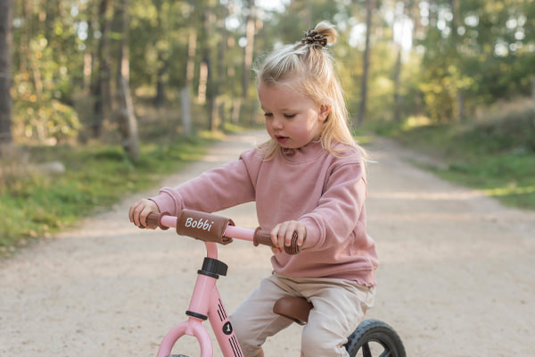 Optional: Lenkerpolster mit Namen