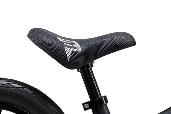 Verstellbarer Sattel (32-44 cm)