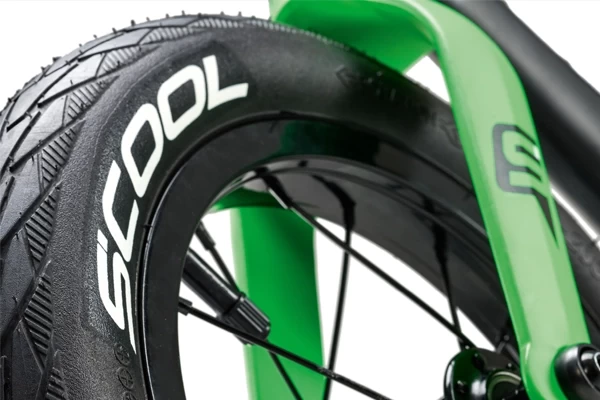 Komfortable 12 Zoll Luftreifen