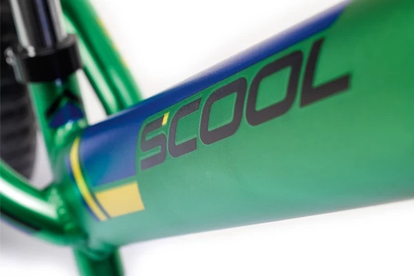 Von der Marke S'COOL