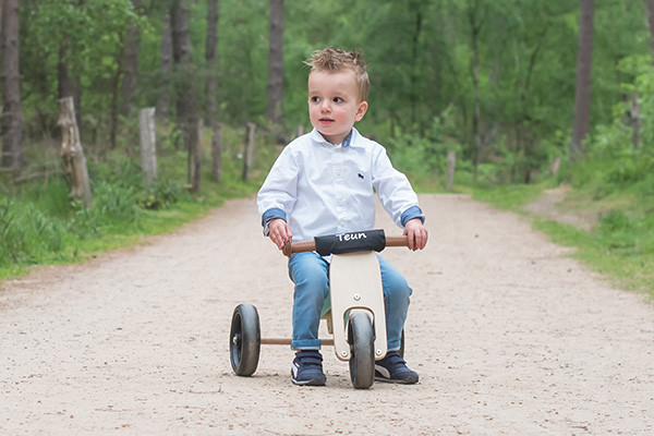 Optional: Lenkerpolster mit Namen