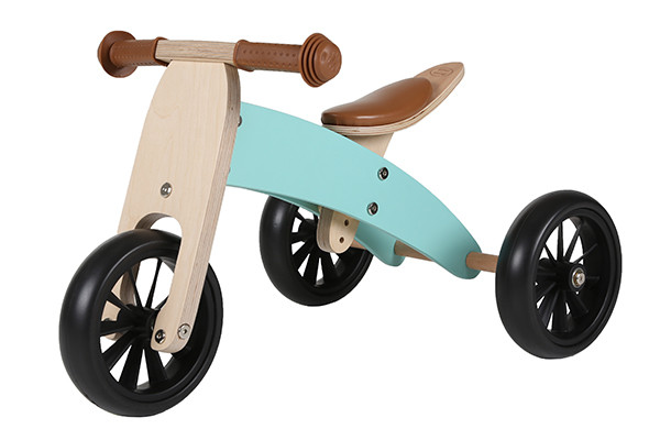 Als Dreirad mit hohem Rahmen