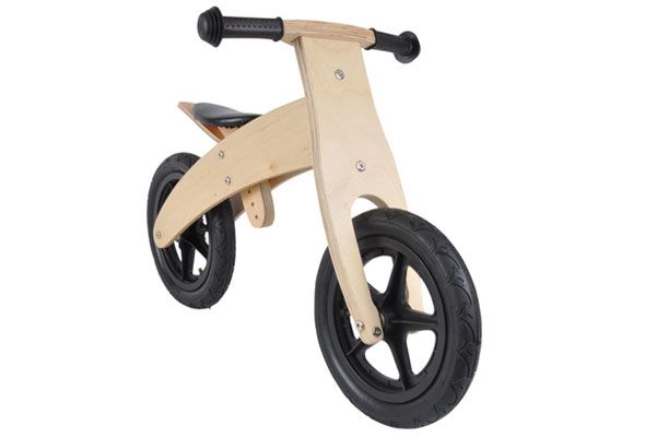 Inklusive Sicherheitsgriffen und Lenkerbegrenzer.