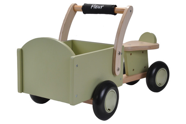 Optional: Kinnschutz mit Namen.