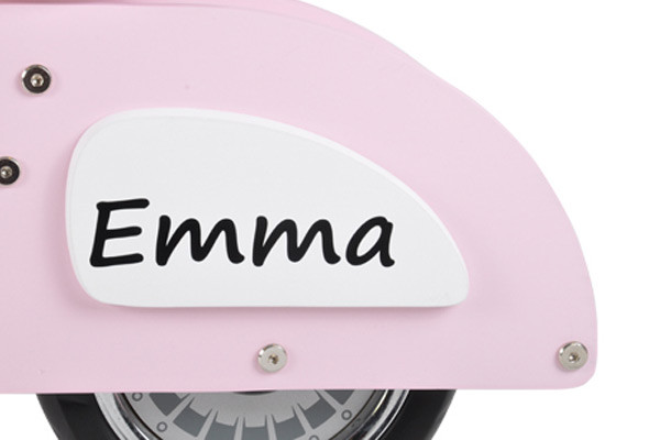 Optional: Sticker mit persönlichem Namensaufdruck.