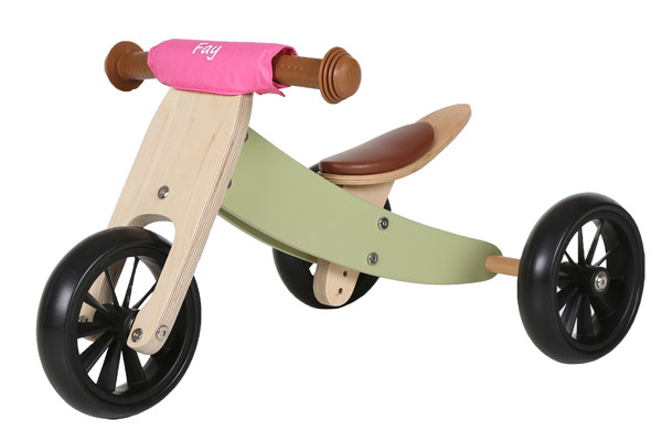 fahrrad mit umgeklappten sitz in den smart