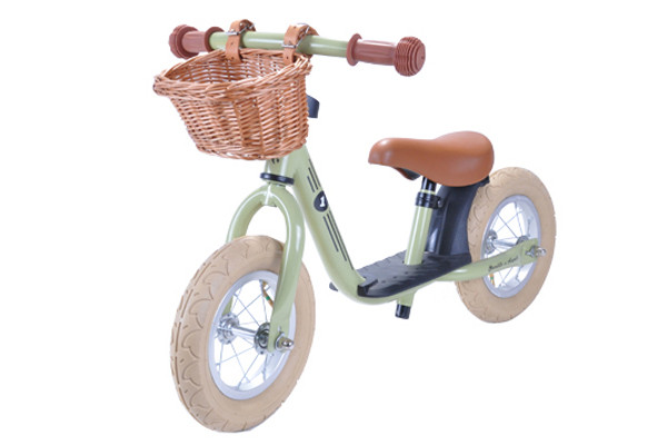 Optional: Weidenkorb.