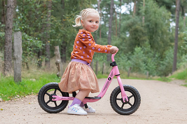 Esmee ist 2 Jahre alt und 92 cm groß