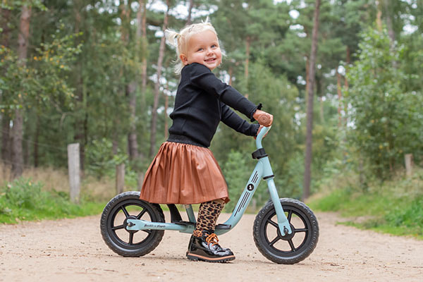 Rimke ist 2,5 Jahre alt und 90 cm groß