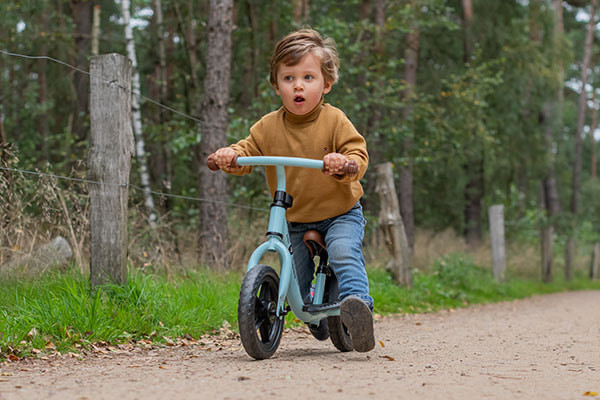 Maximiliaan ist 2,5 Jahre alt und 98 cm groß