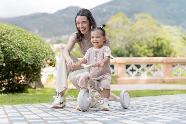 Selbstständig auf dem Dreirad