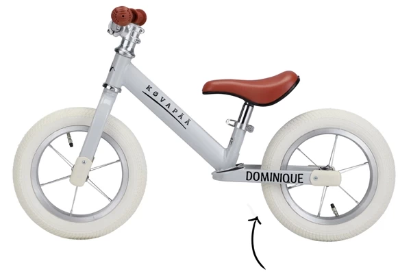 Mit Aufkleberset zum Personalisieren