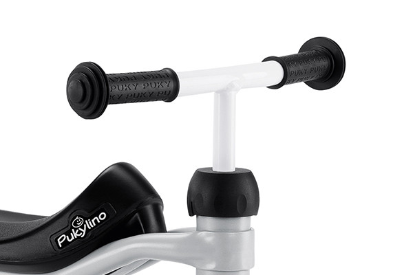 Pukylino mit Sicherheitslenkergriffen.