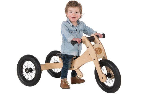 Als Dreirad Version für Mädchen ab 1 Jahr geeignet.