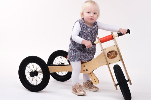 Geeignet für coole Kids ab 1 Jahr.