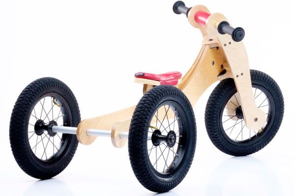 Mit Lenkereinschlagsbegrenzung und Sicherheitslenkergriffen.