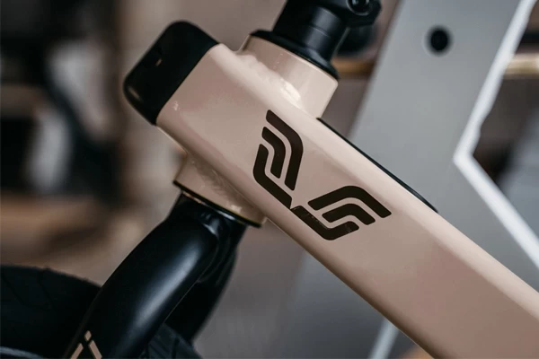 Umkehrbarer Aluminiumrahmen