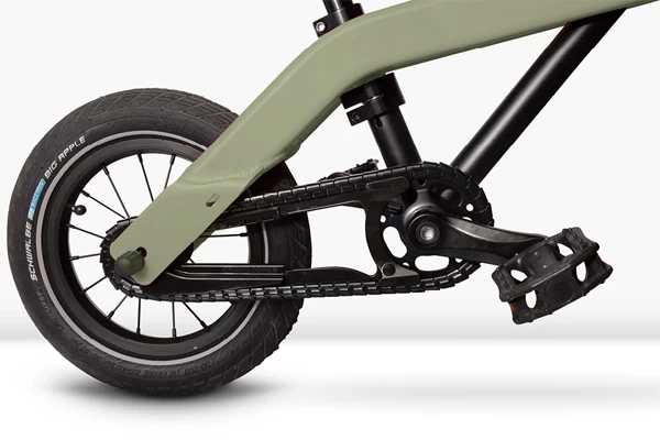 Umrüstbar auf ein Kinderfahrrad mit Pedalen