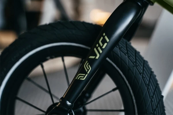 Komfortable 12 Zoll Luftreifen