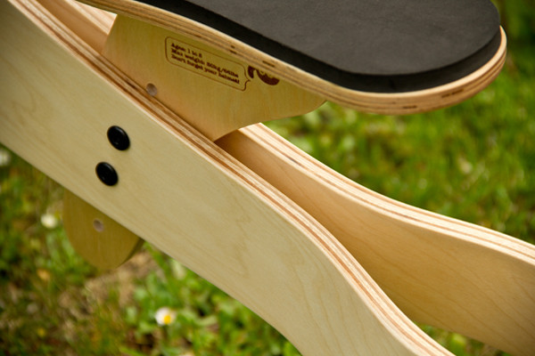 Höhenverstellbarer Sattel, von 28 - 46 cm.