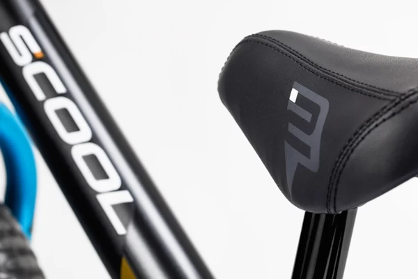 Von der Marke S'COOL