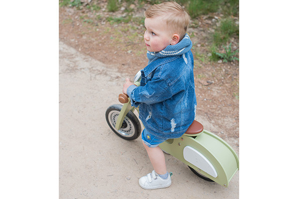 Das Laufrad hat einen sicheren Tiefeinstieg.