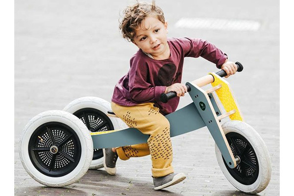 Für Kinder ab 1 Jahren.