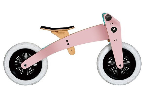 Version 3 für ältere Kinder. Wishbonebike mit hohem Rahmen.